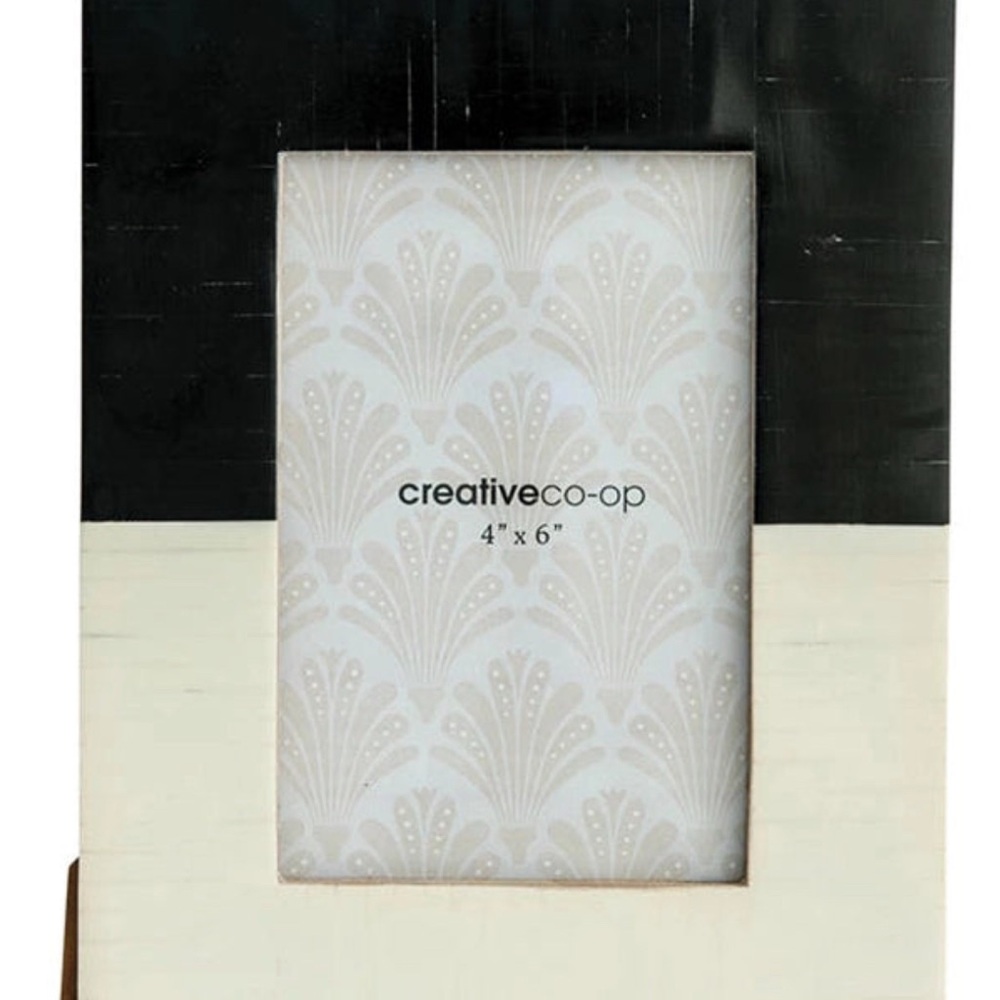 Creative Co-Op Monochrome Photo Frame